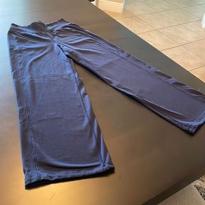 Lululemon navy wide leg pant
